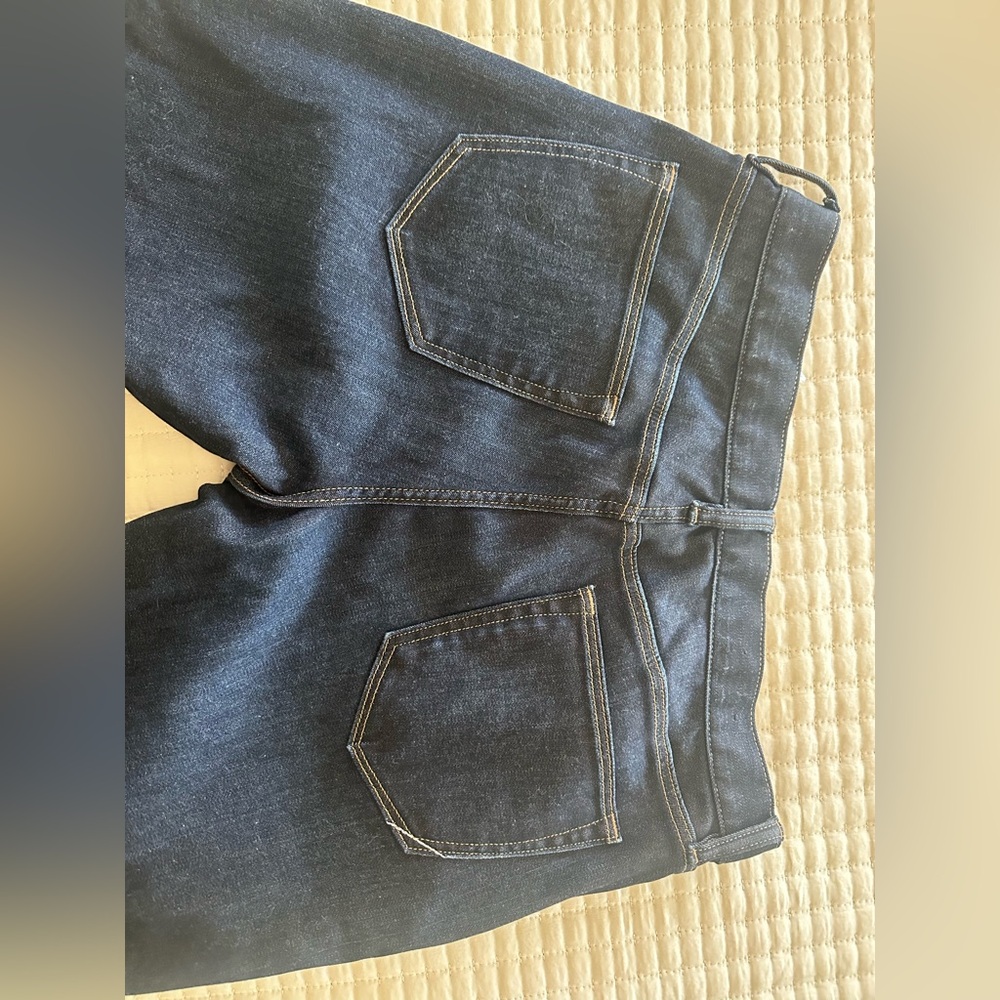 Banana Republic Slim Fit Traveler Jeans - Picture 4 of 5